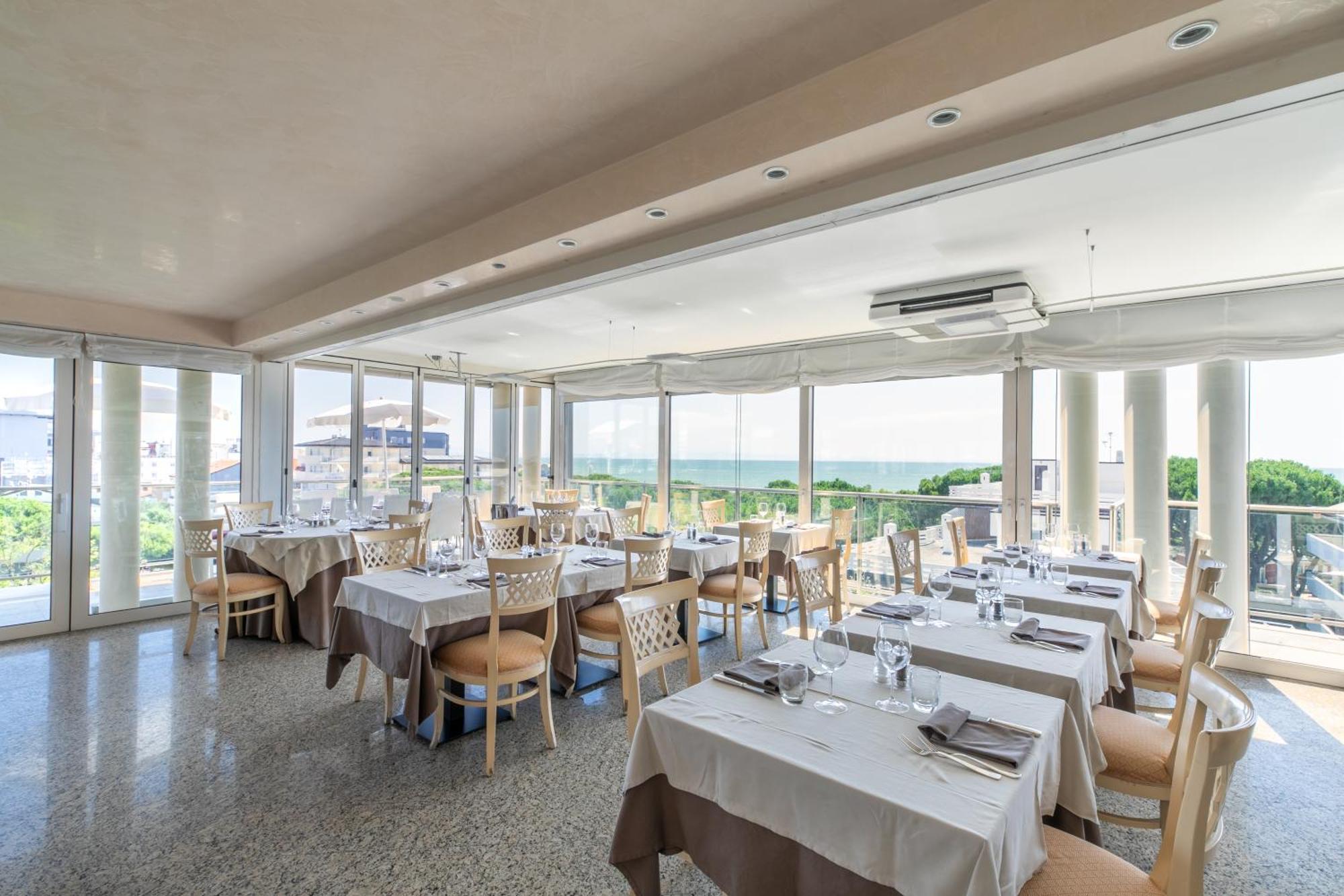 Hotel Villa Doimo Lignano Sabbiadoro Exteriér fotografie