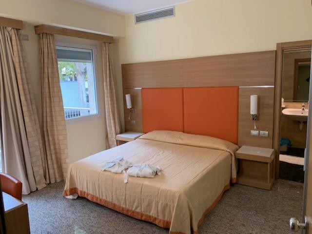 Hotel Villa Doimo Lignano Sabbiadoro Pokoj fotografie