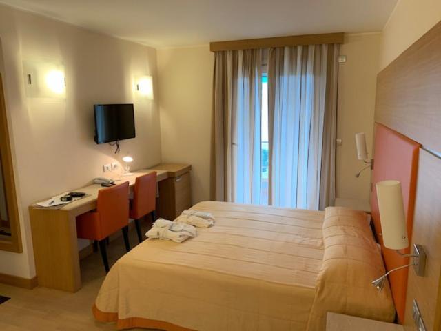 Hotel Villa Doimo Lignano Sabbiadoro Pokoj fotografie